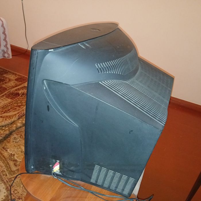 Телевизор продаётся