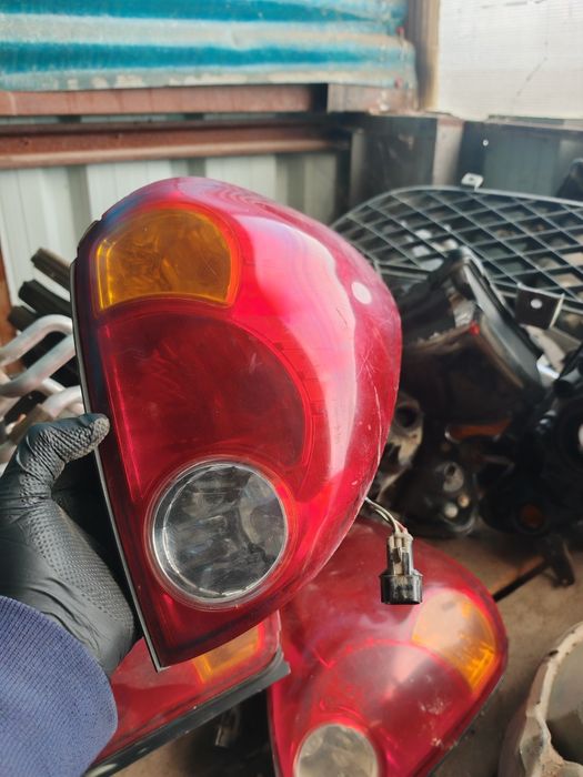 Lampa spate mitsubishi l200