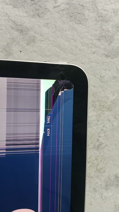 Продам Aipad air 5