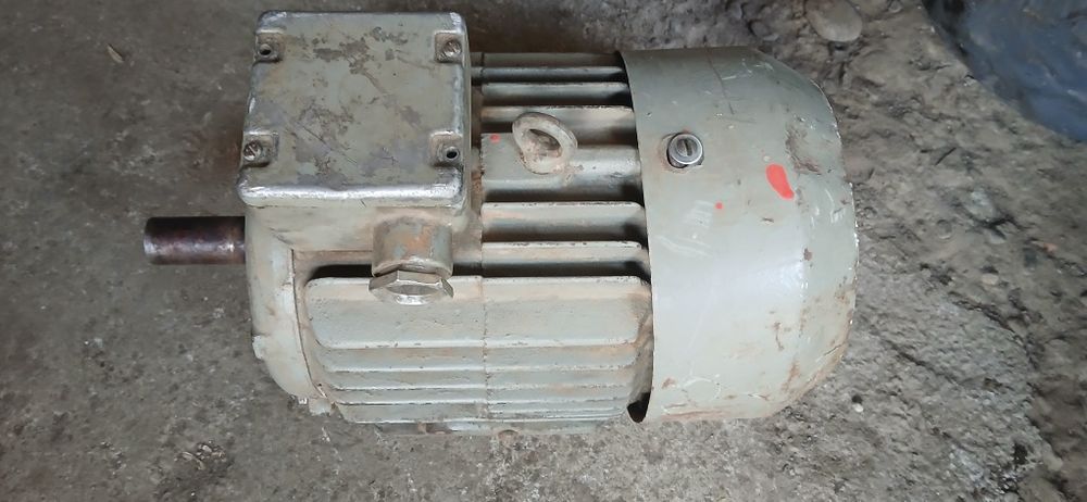 Mator 5.5 kv 1500 abarot