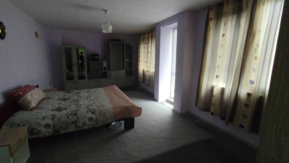 Дава се под наем Етаж от къща в Варна, м-т Траката - 60 кв.м за 500 € - Снимка #3