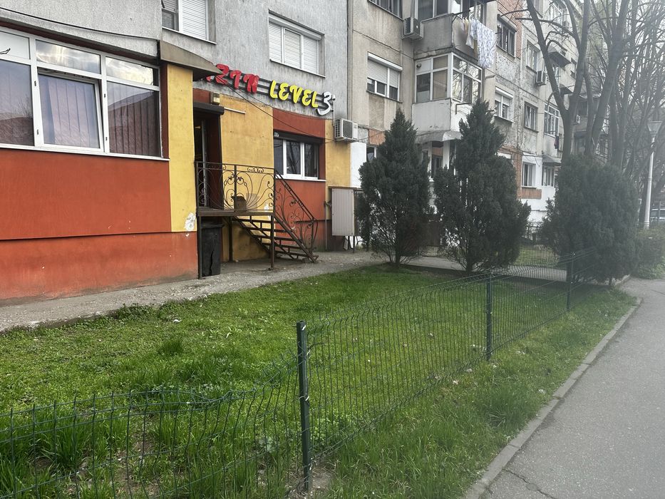 Vand spatiu comercial inchiriat Craiovita Noua,Transformatoare