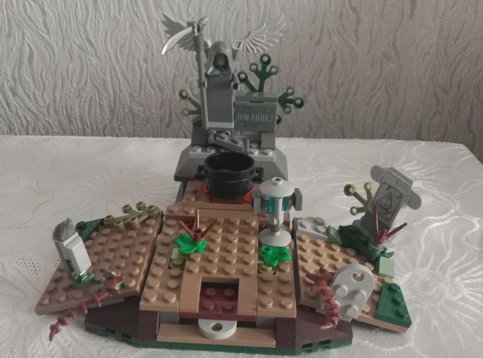 Продам набор Лего Гарри Поттер 75965(оригинал)