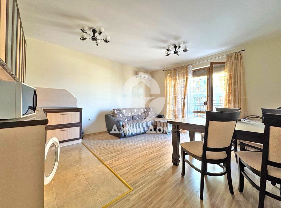 Продава се Тристаен апартамент в с. Равда, Област Бургас - 85 кв.м за 1365 €/кв.м - Снимка #2