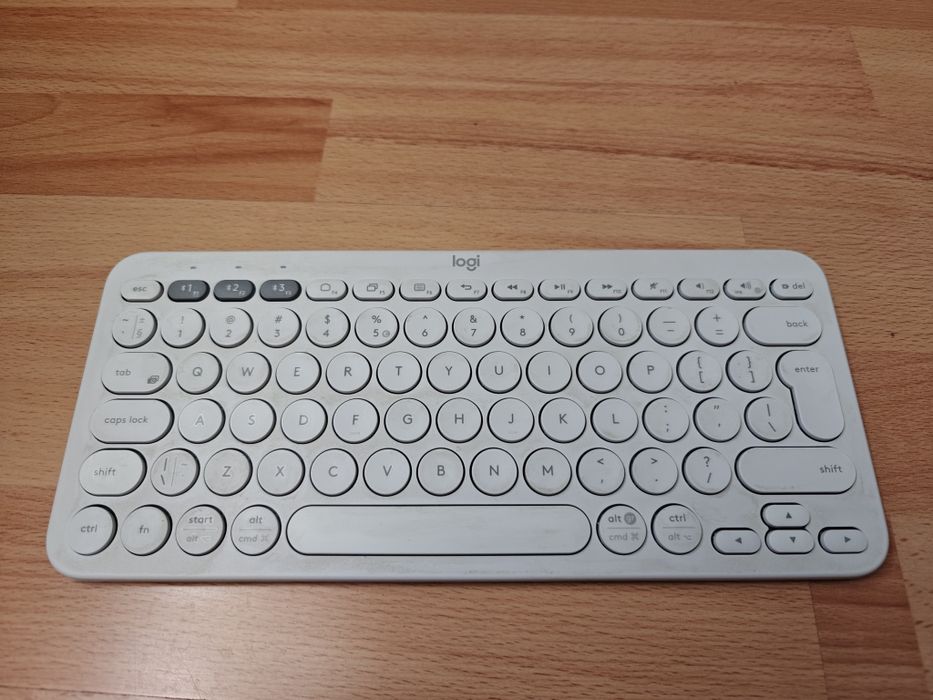 Клавиатура Logitech K380