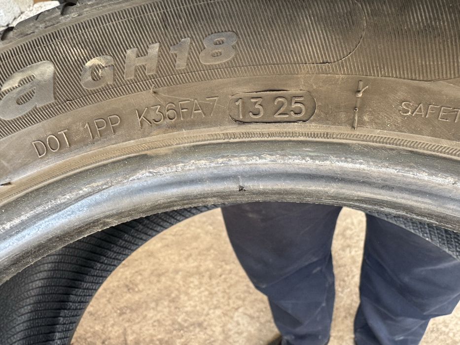 Продам шины почти новый r18