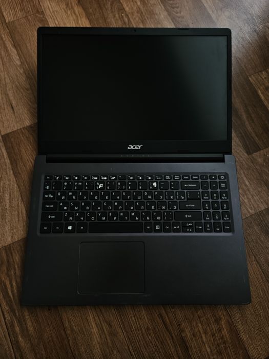 Ноутбук Acer ssd 120gb/8 gb ram