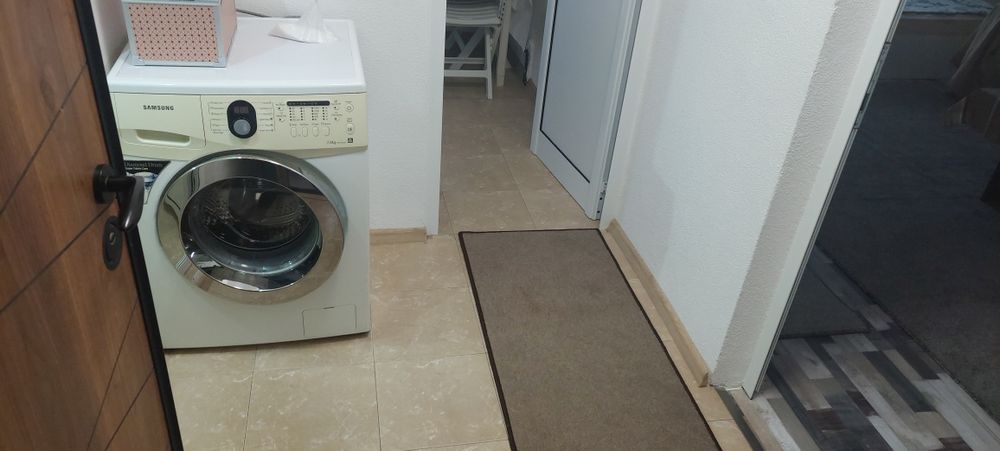 Отдавам едностаен в Ж.к.Ален мак до икономиката