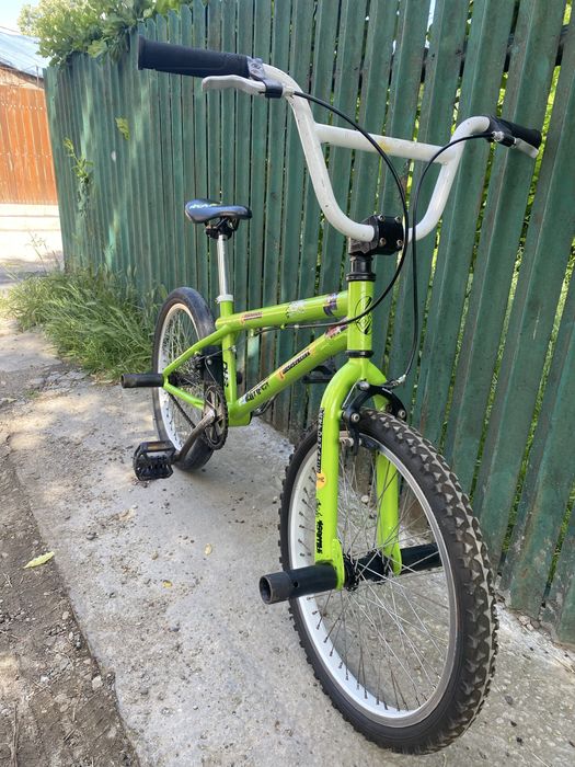 Bicicleta Bmx DHS 20”pentru copii