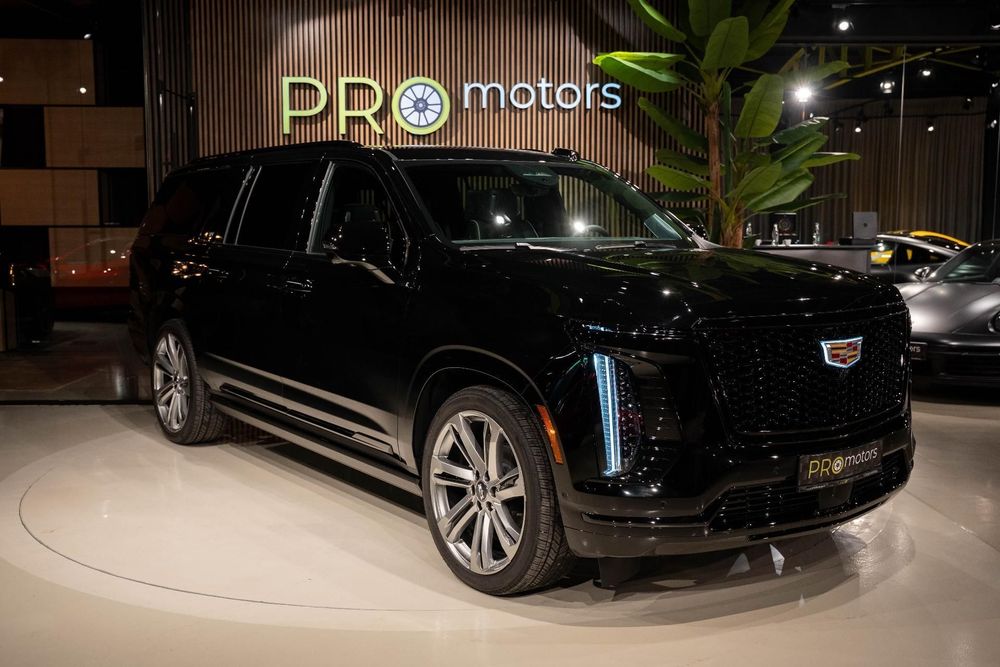 Cadillac Escalade Cadillac Escalade ESV Sport Platinum Executive 2025