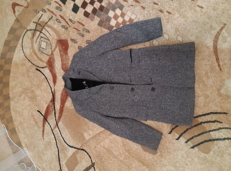 Продам куртки и пальто