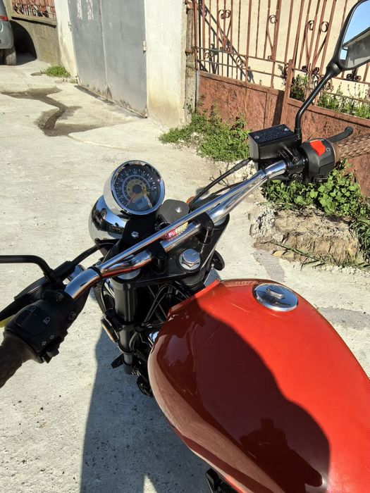 Мотоциклет маш ретро