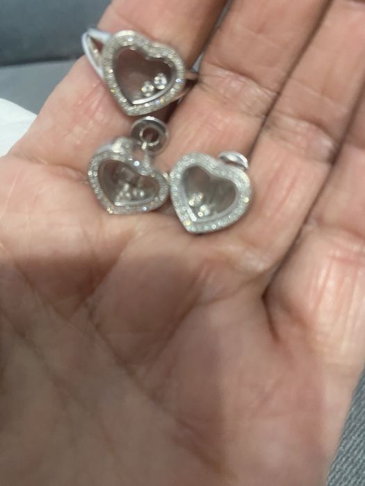 Продам бриллиантовый комплект