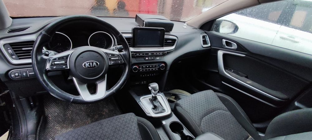 Kia ceed cd на запчасти 2023