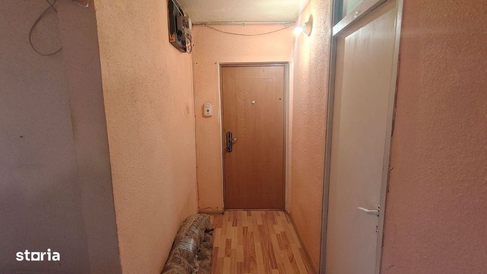 Apartament 4 camere, et.2/4, 79.8 mp, spatios, Dambul Rotund