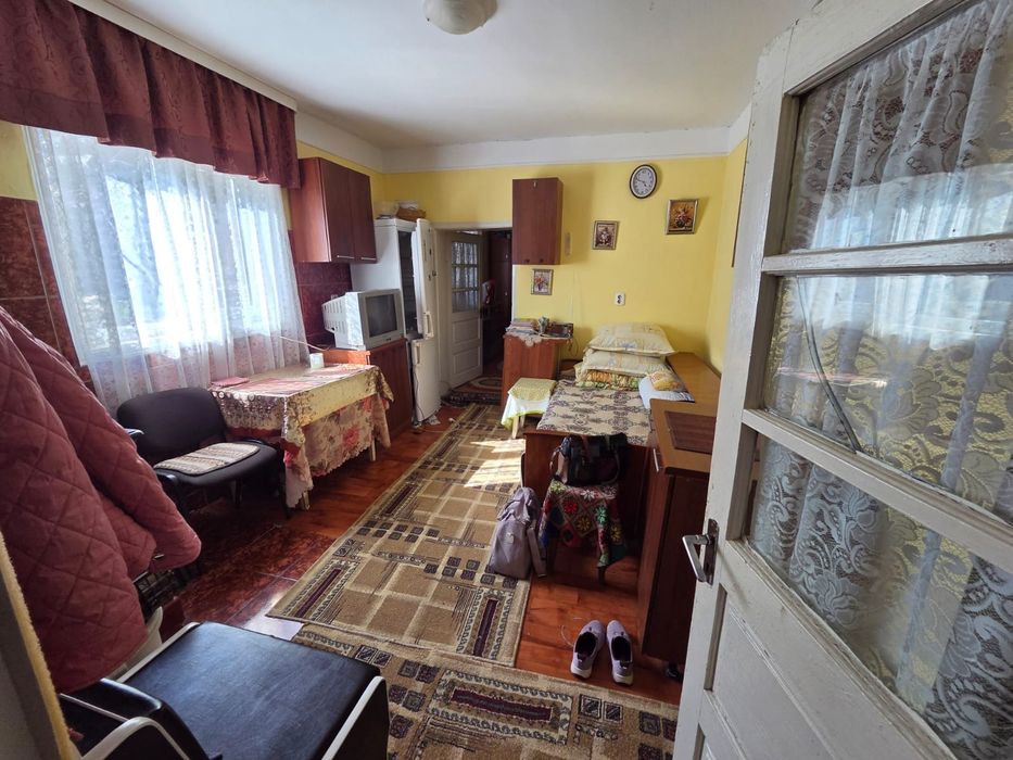 Casa de vânzare în Deleni, Iasi