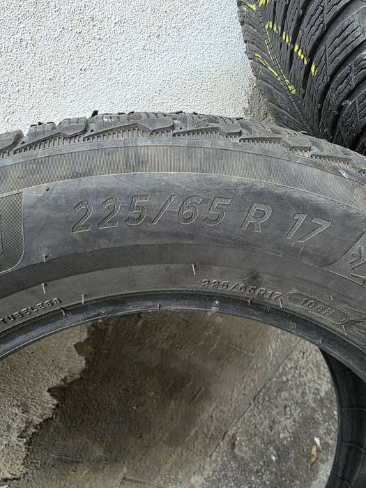 Гуми за джип 225  65 r17