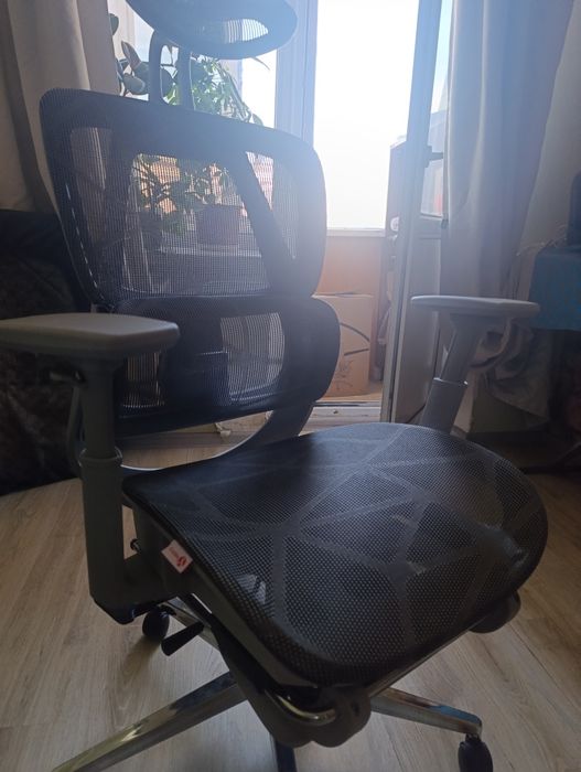 Компьютерное кресло