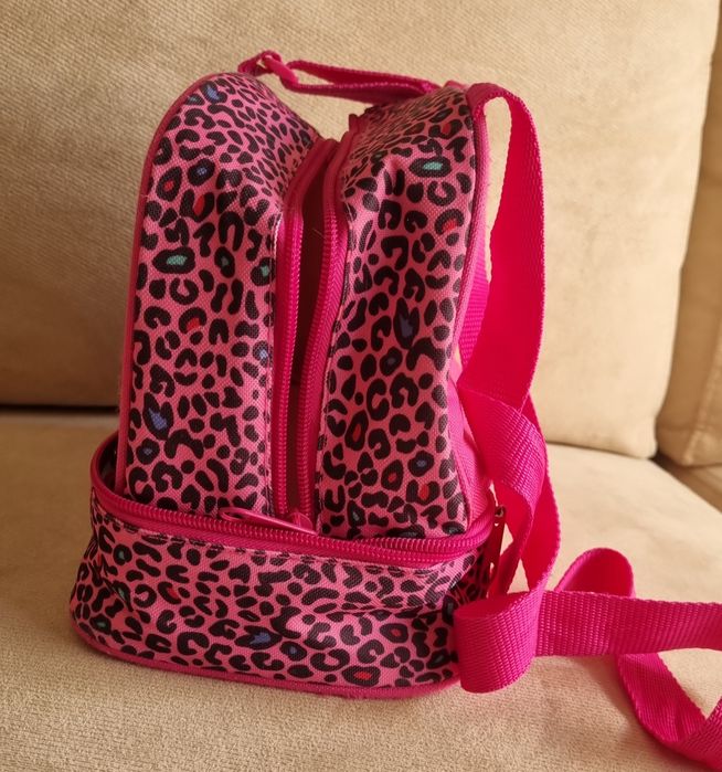 Ръчно шита раница и чанта през рамо за храна