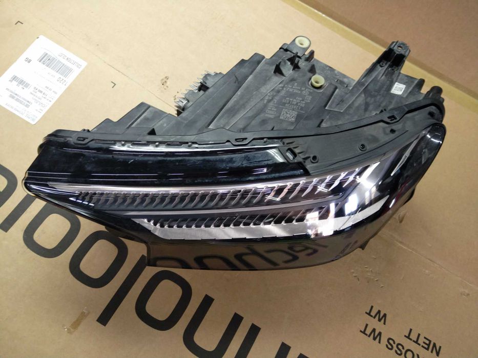 Фар ляв за Audi Q4 2022 Full Matrix LED