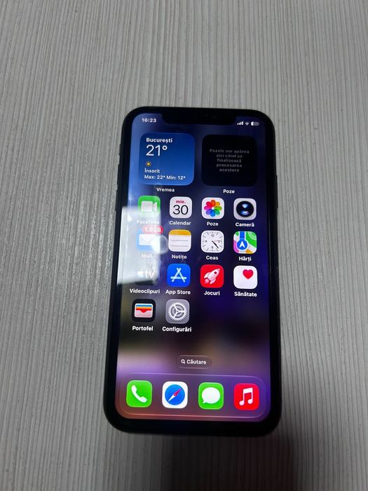 iphone 11 negru