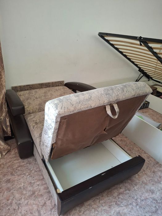 Кресло-кровать широкий