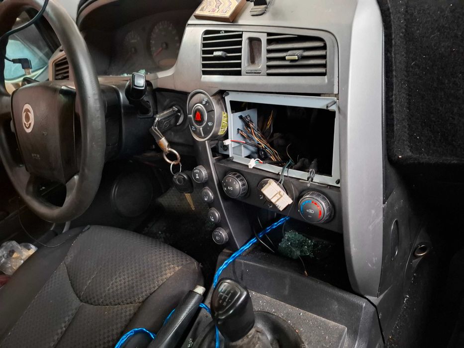 Запчасти на Кайрон, Номад, Актион