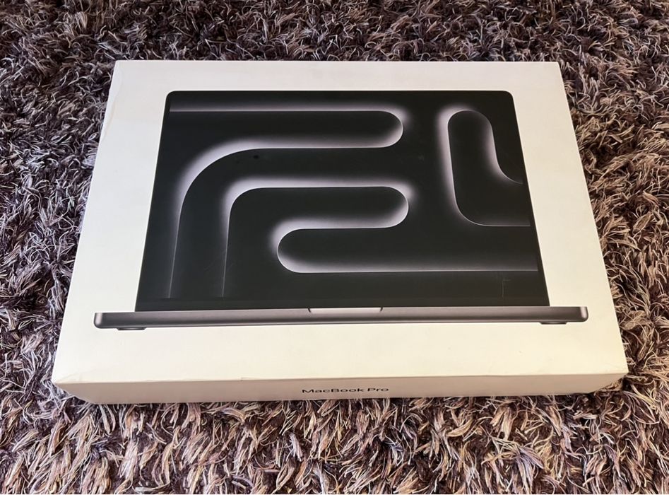 Apple Macbook 16” M3 Pro SiGiLAT ! 18GB 18GPU 12CPU 512GB Apple .. m4