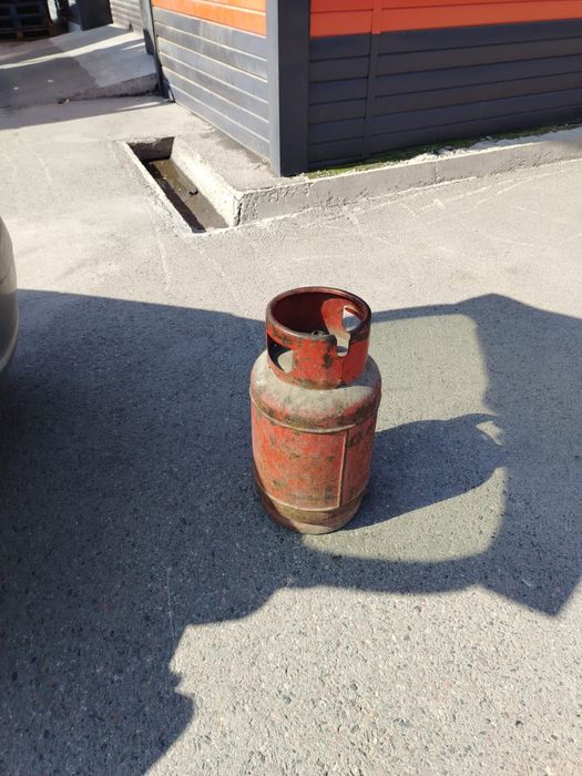 Газовый балон продам