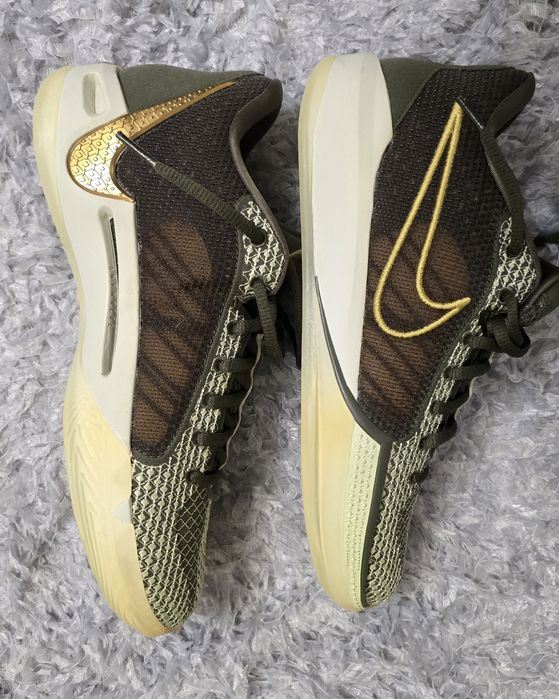 Кроссовки nike 40 р.