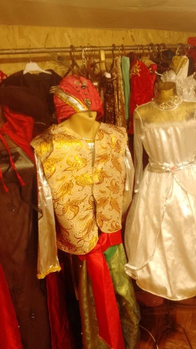 Прокат новогодних костюмов