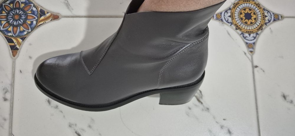 Продаю Полусапожки