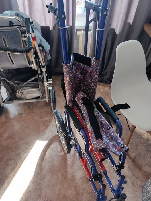 Детская коляска для особенных деток