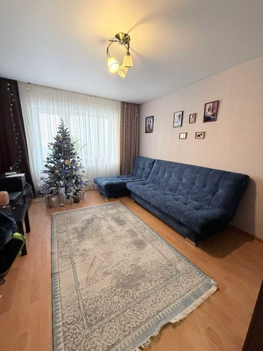 Продам 1-ком мкр Аэропорт! 2 этаж из 9! С Гардеробом! 38,3 квадратов!