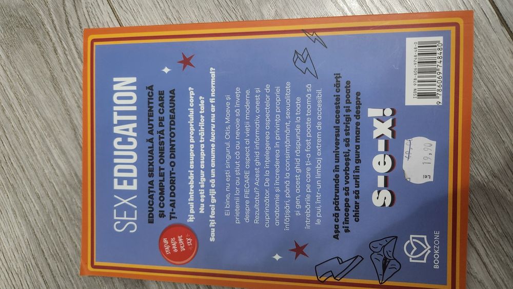 Pachet de doua carti " Sex Education" 
- Un ghid onest pentru adolesce