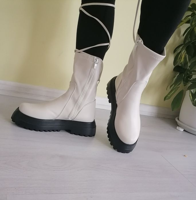 дамски боти 38 номер.