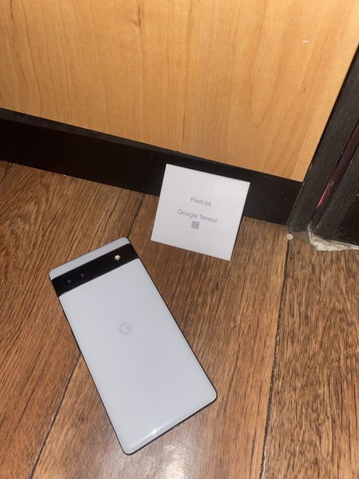 Продам отличный смартфон Google Pixel 6a на 128 ГБ