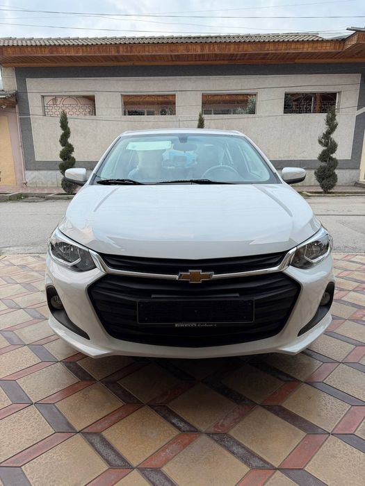 Chevrolet Onix 2025 yil