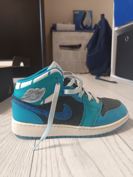 Adidași Air Jordan