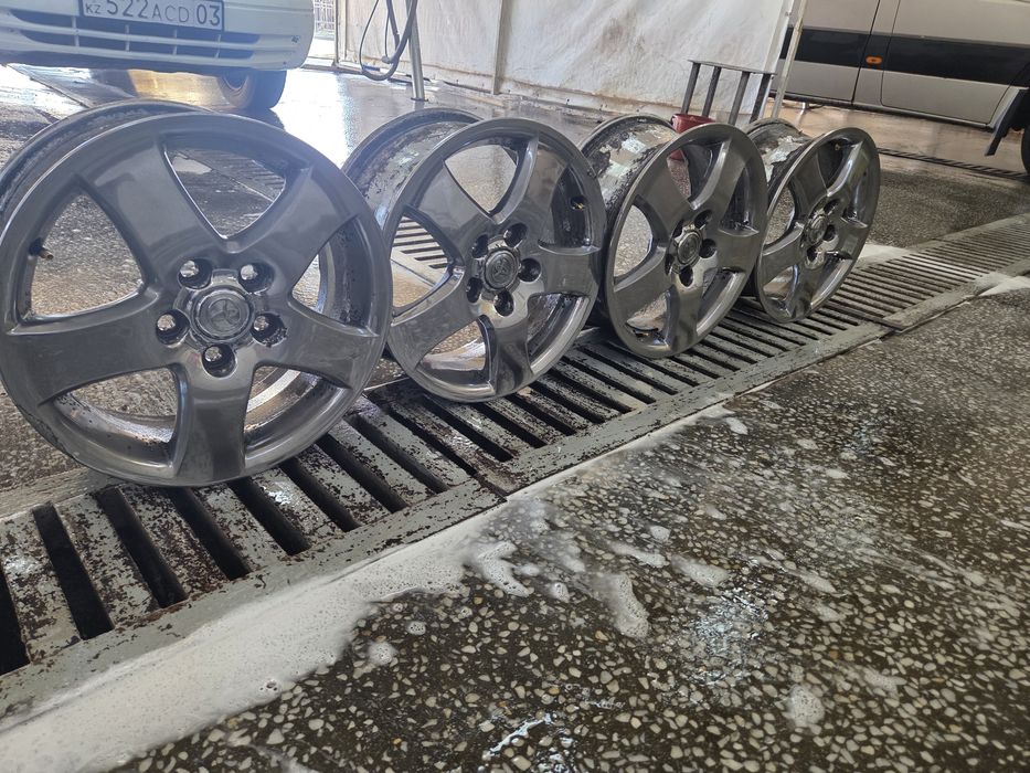 Диски с шинами продам