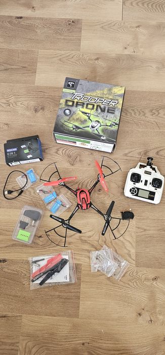 дрон f1c-WiFi, С три батерии3.7v 850mAh