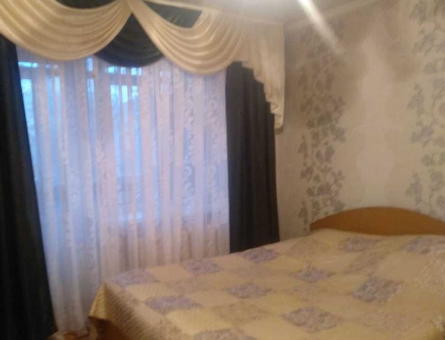 Дава се под наем Едностаен апартамент в Пловдив, Гагарин - 45 кв.м за 219.3 € - Снимка #1