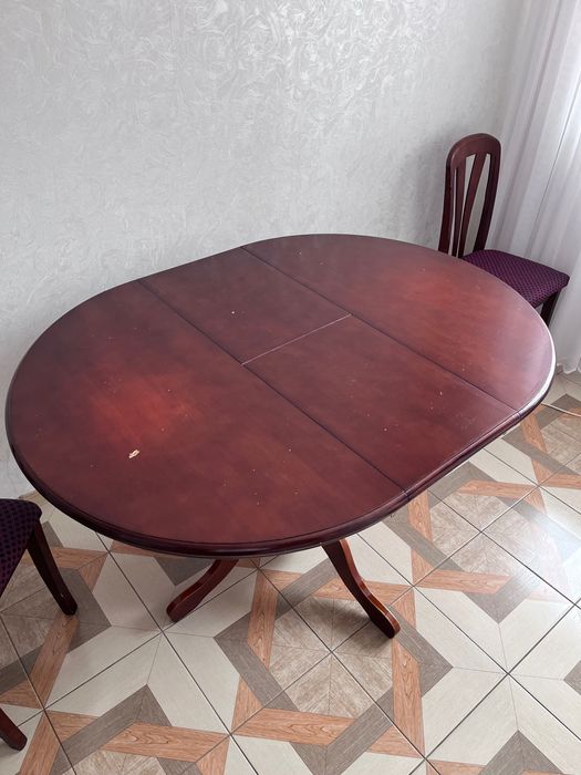 Стол круглый кухонный