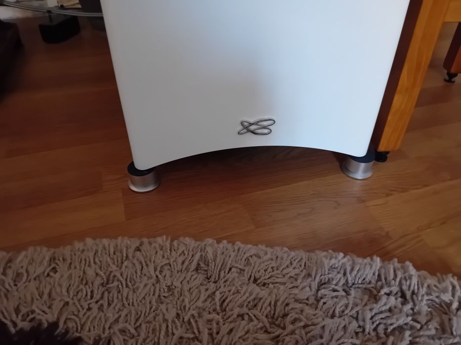 Vand  subwoofere  Cabasse Santorin