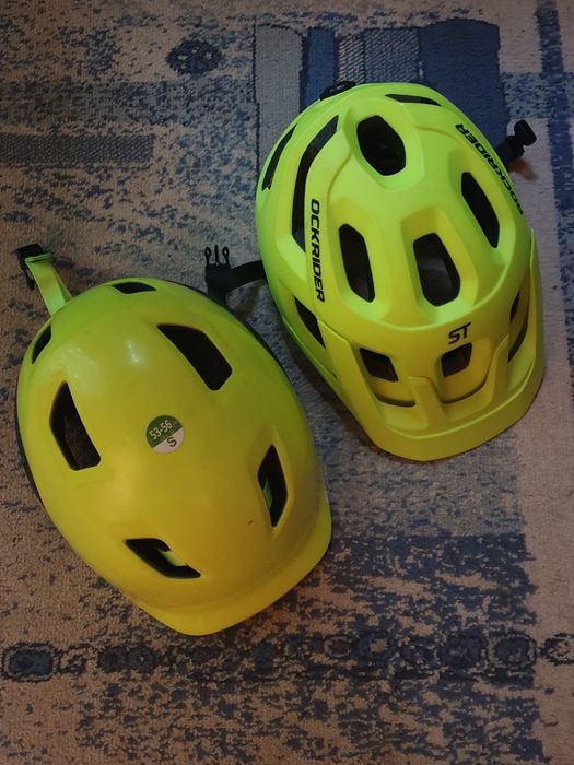 Vând cască biciclete