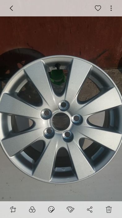 Продам  НОВЫЕ оригинальные диск R16 TOYOTA CAMRI 40,45