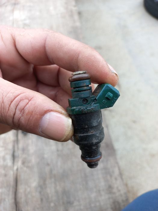 Бензинови дюзи за volkswagen. Aydi