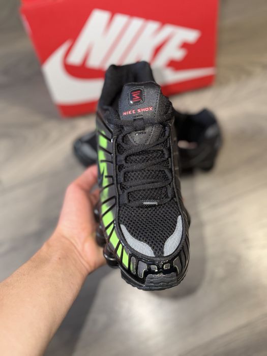 Nike Shox Termic
