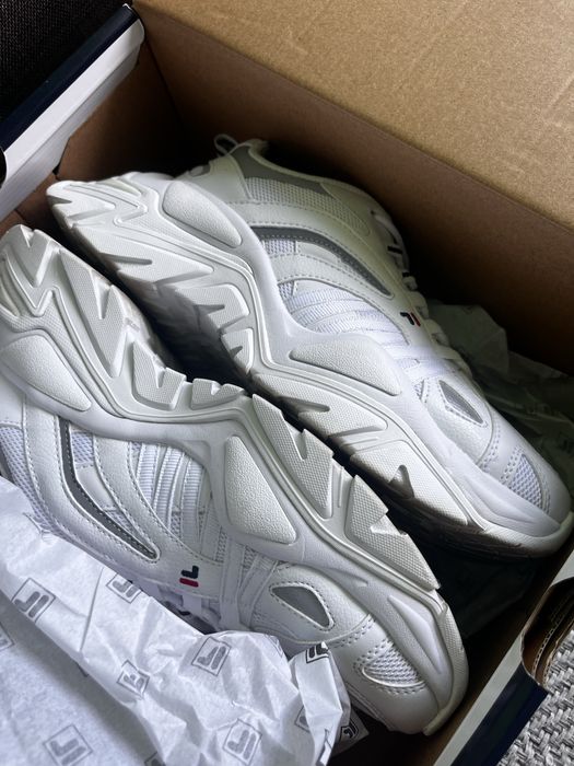 Fila electrove 39 размер, бели , като нови