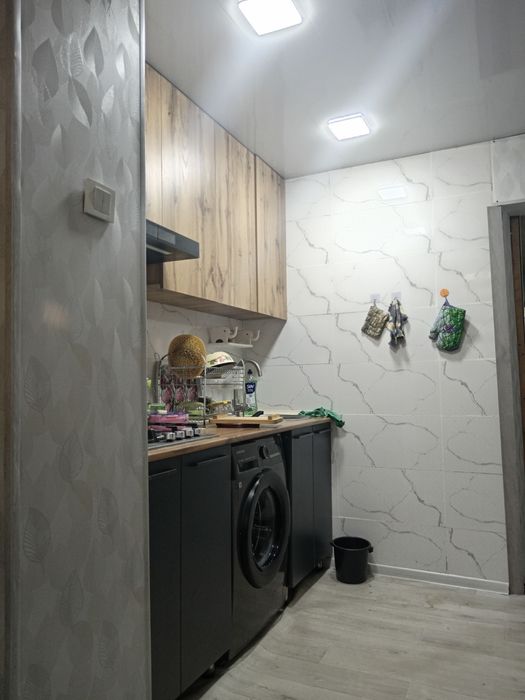 Чирчик 4 микро район 3х Нархи 42.000$ Бош толов ва паспорт бн Ипотека